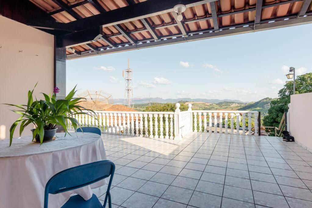 Suite Vista Panoramica Betim Exterior photo